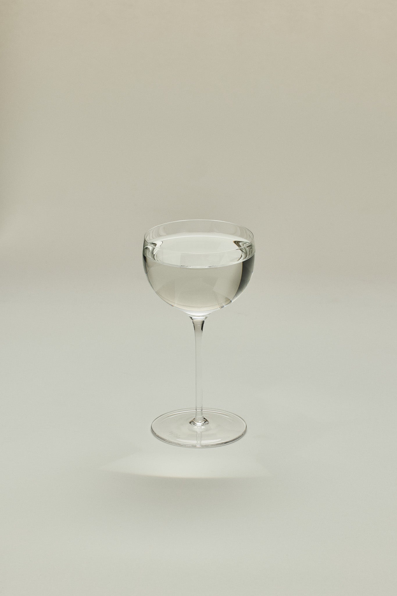 BOBO Boobette (17cl) | Crystal Glassware | Cocktail glass | Mouth Blown | Dishwasher-friendly | Lead-free | Ultra Fine Rim