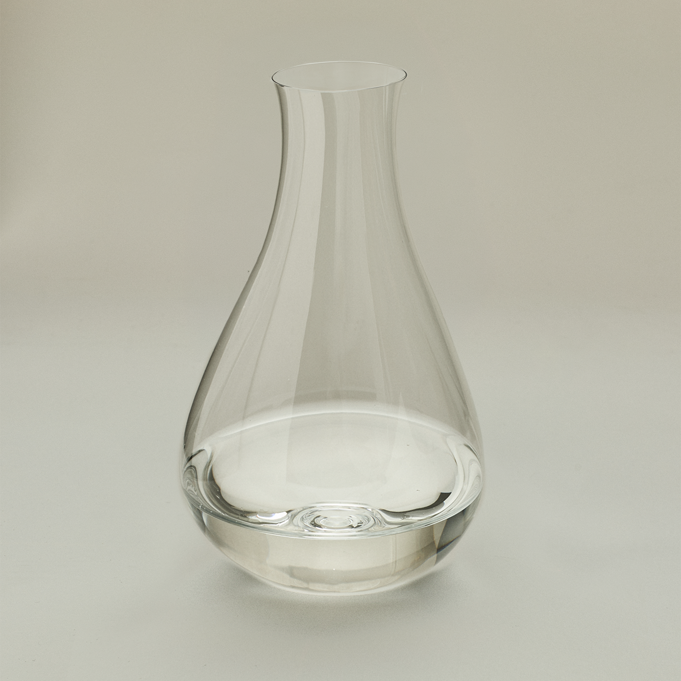 BOBO_-_Glassware-karaff-3S.png