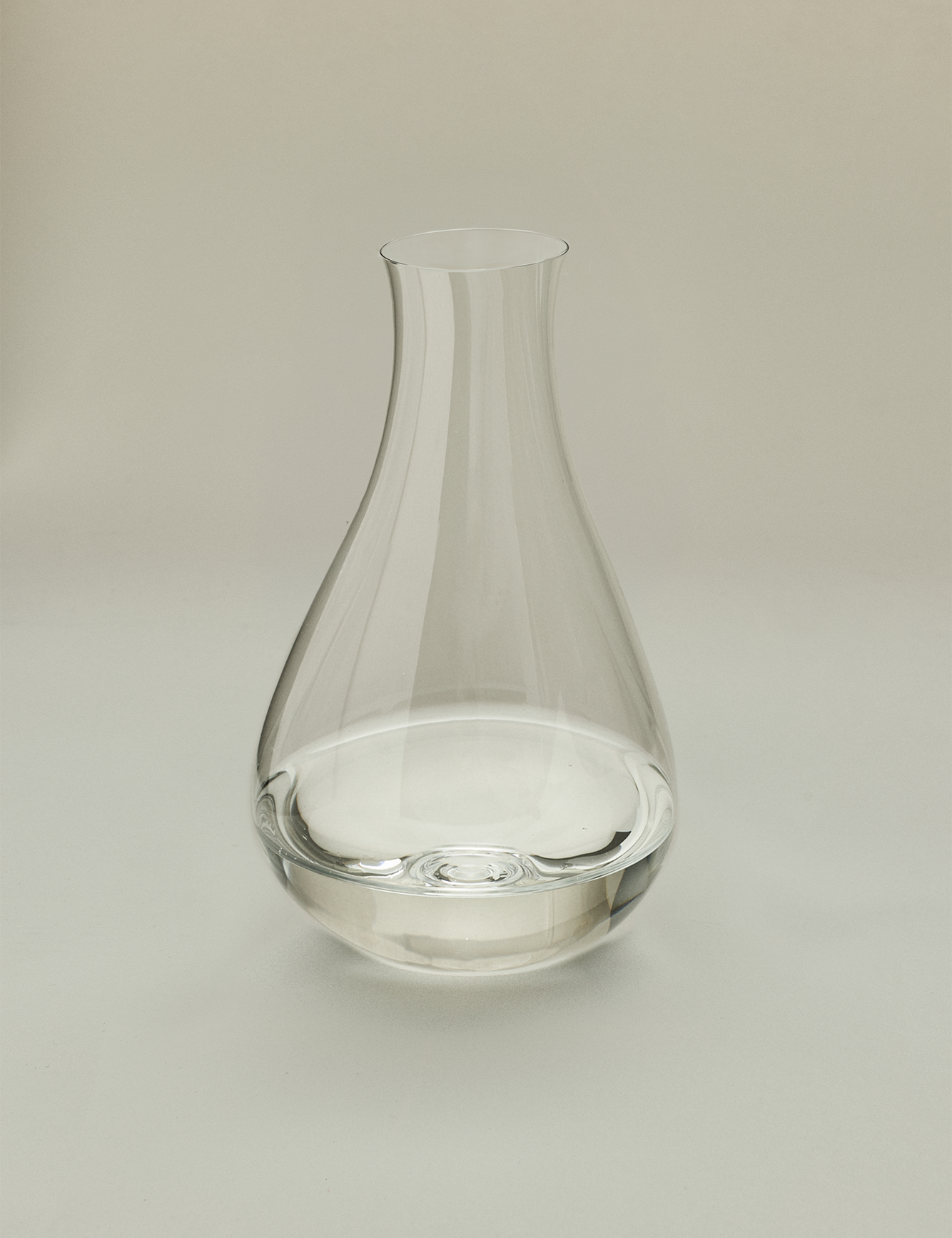 BOBO_-_Glassware-karaff-3S.png