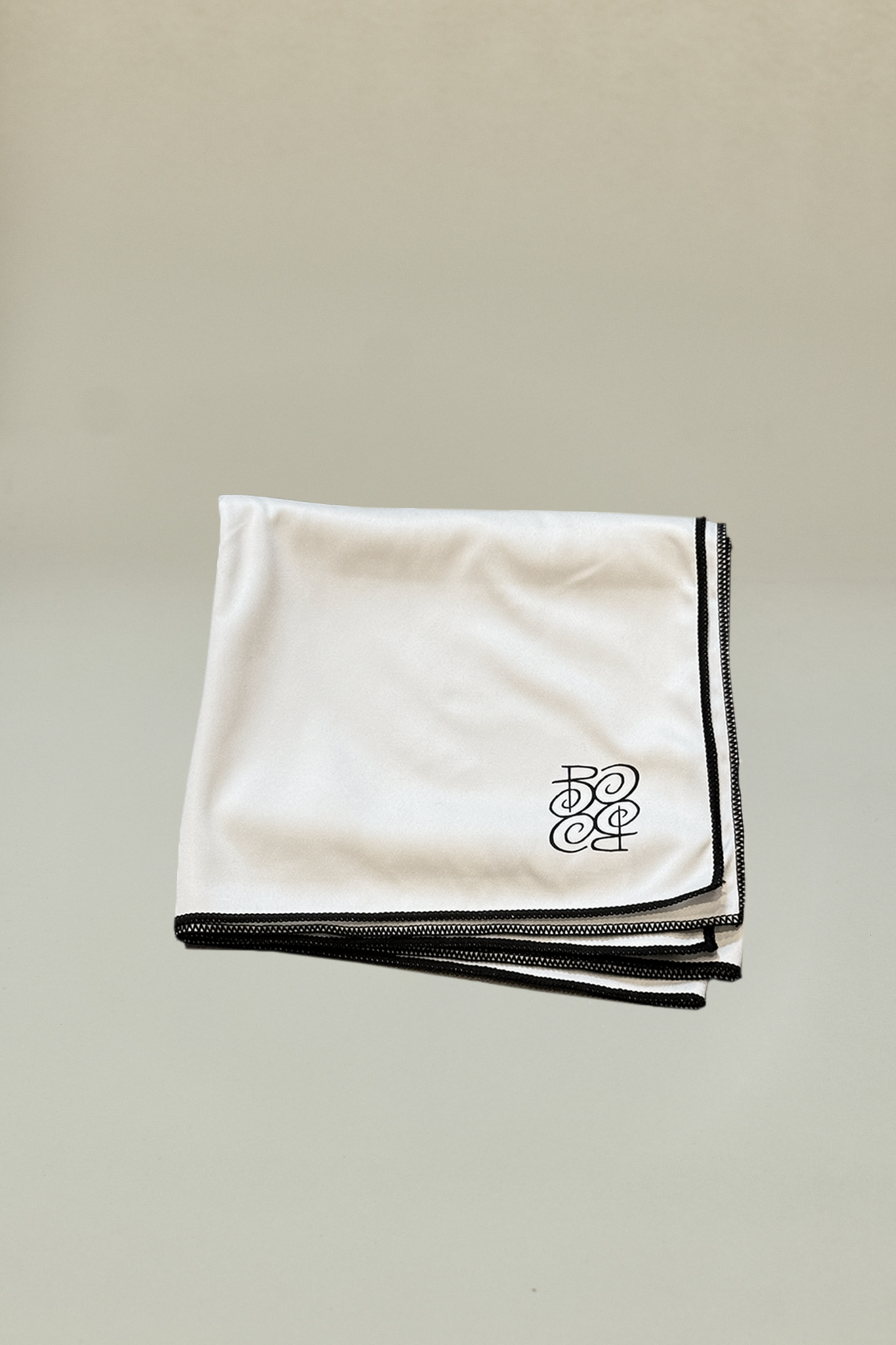 Polishing cloth