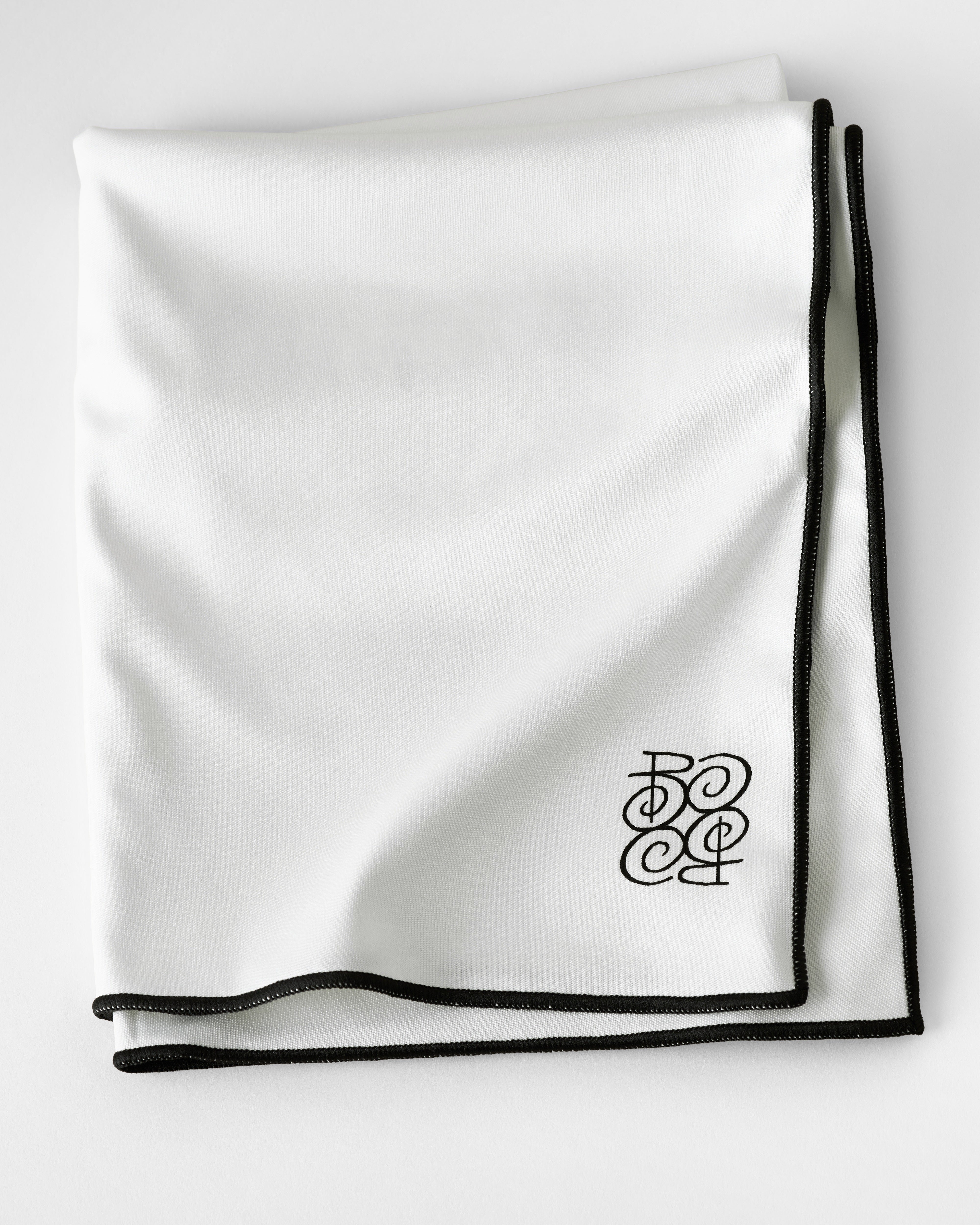BOBO_Polishing-cloth_folded.jpg